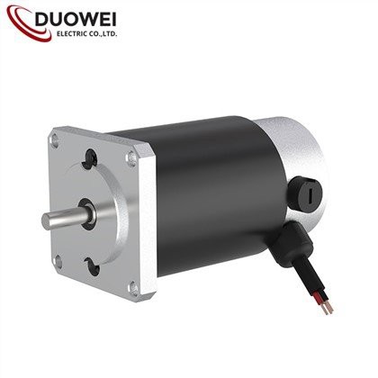هل يمكن استخدام محرك 12V PMDC في تطبيق بحري؟
